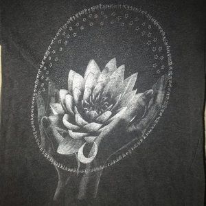 RARE Brandy Melville lotus crop top